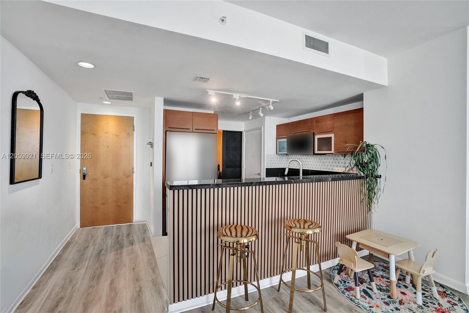 244 Biscayne Blvd # 3409, Miami FL 33132 photo 4