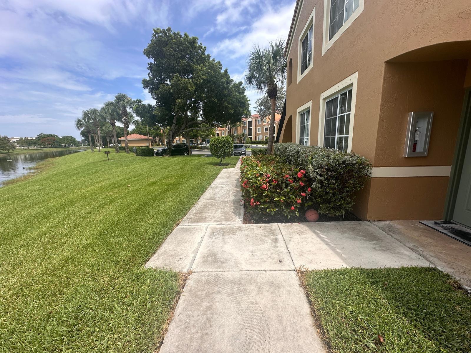 7950 N Nob Hill Road, Tamarac FL 33321 photo 5