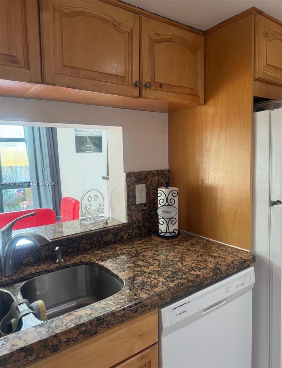 11800 SW 18th St # 4, Miami FL 33175