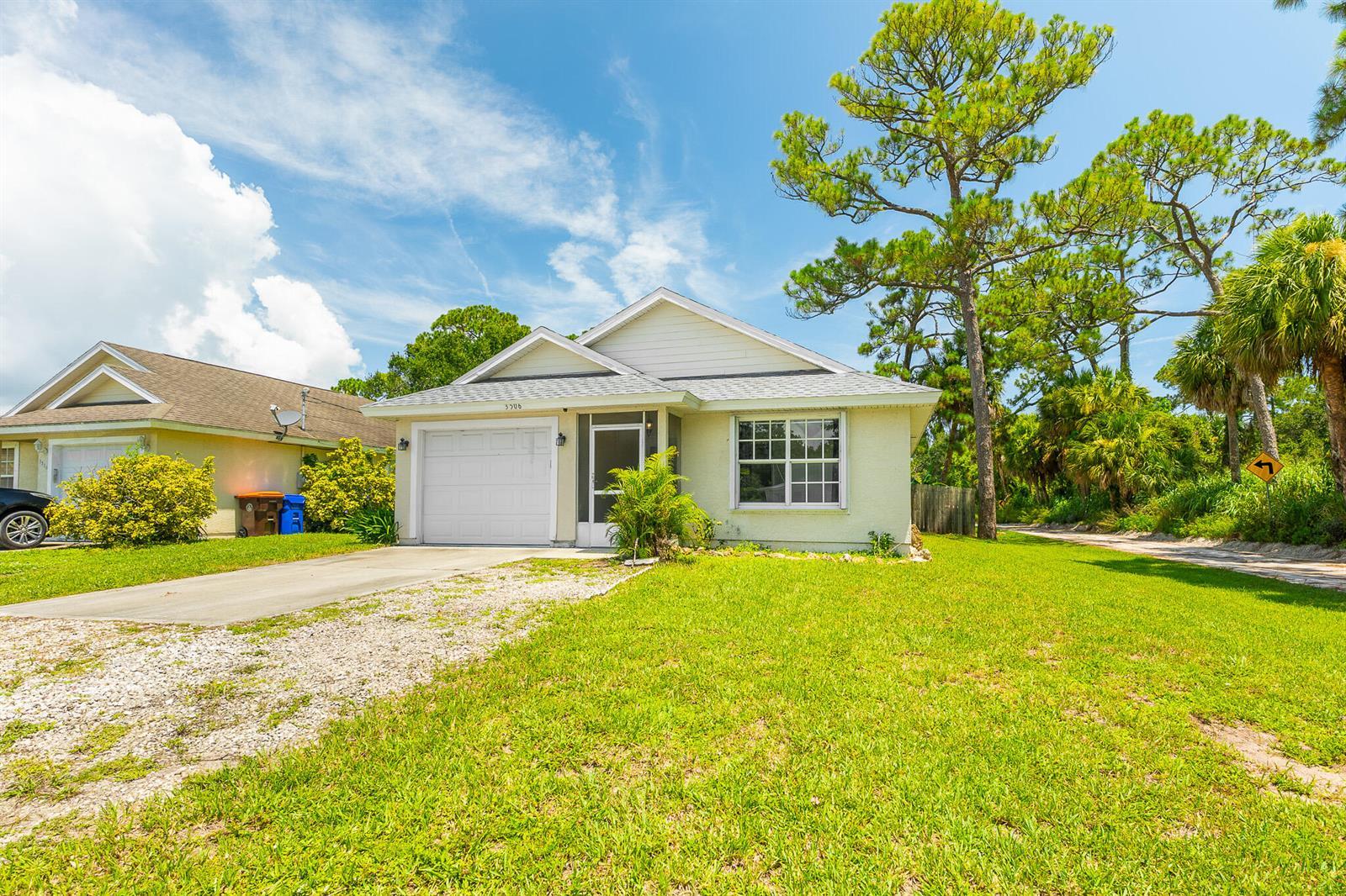 3506 3rd Street, Vero Beach FL 32968 photo 2