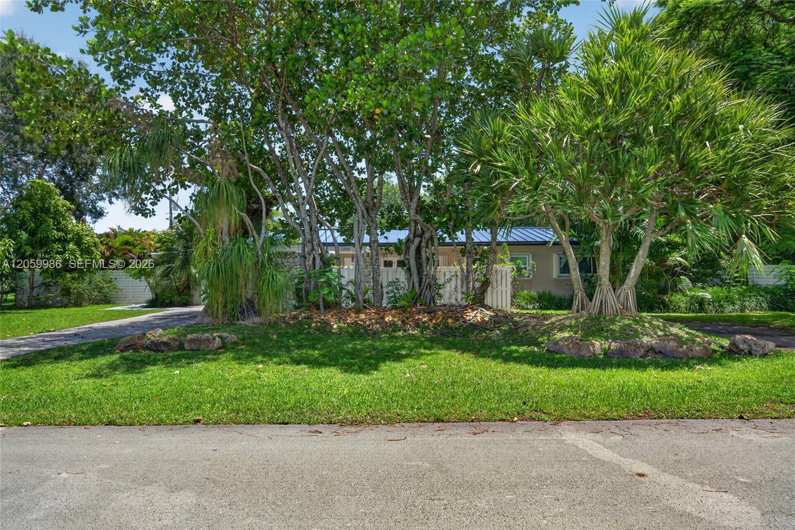 12935 SW 81st Ave, Pinecrest FL 33156
