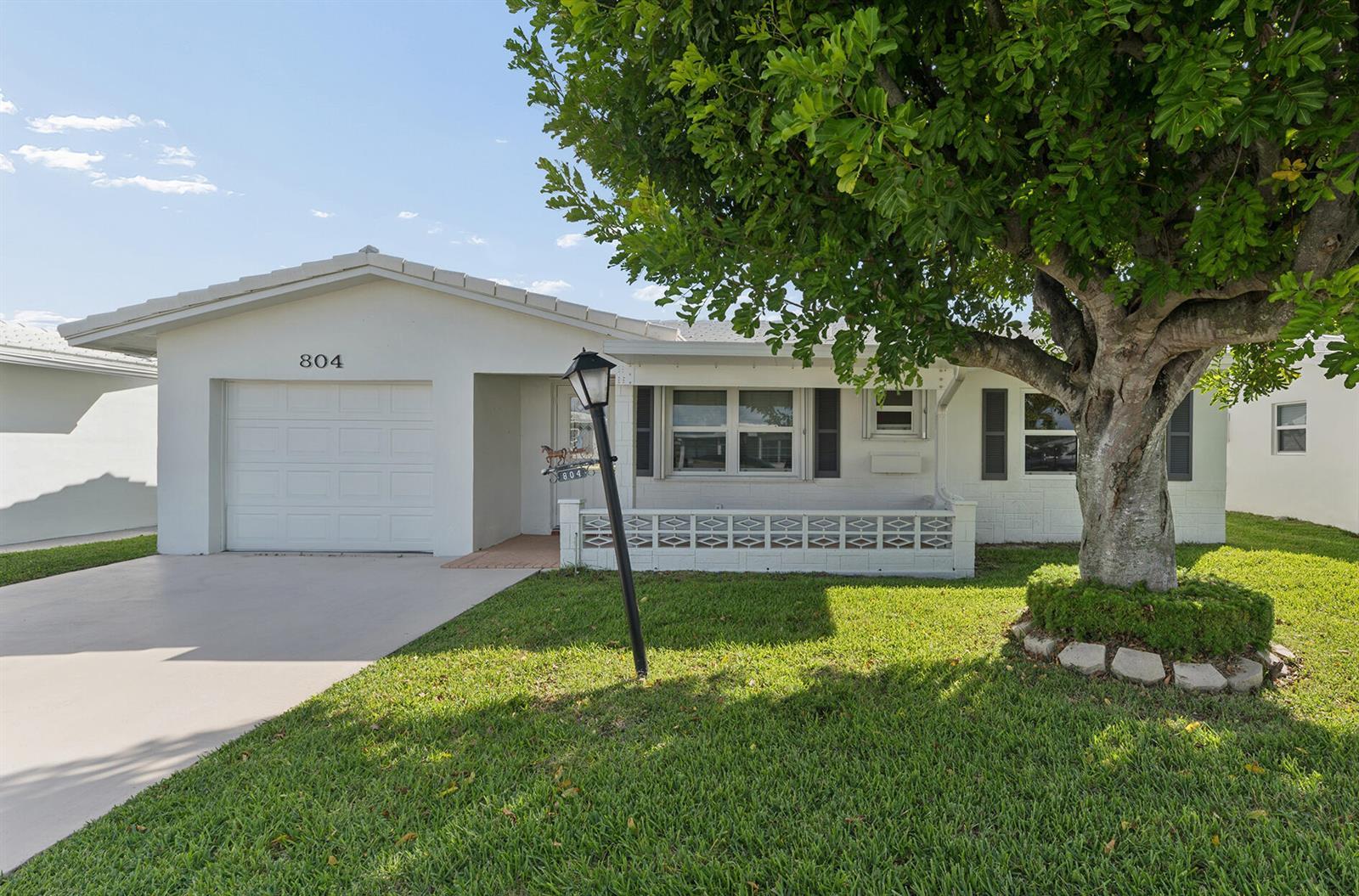 804 SW 15th Street, Boynton Beach FL 33426 photo 2