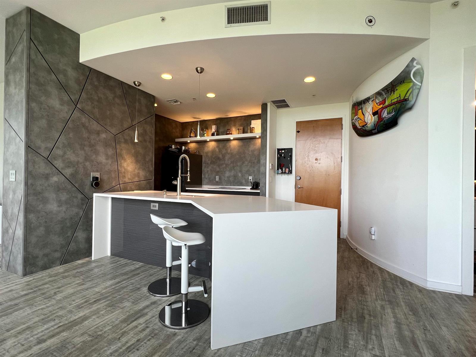 335 SE 6th Avenue # 402, Delray Beach FL 33483