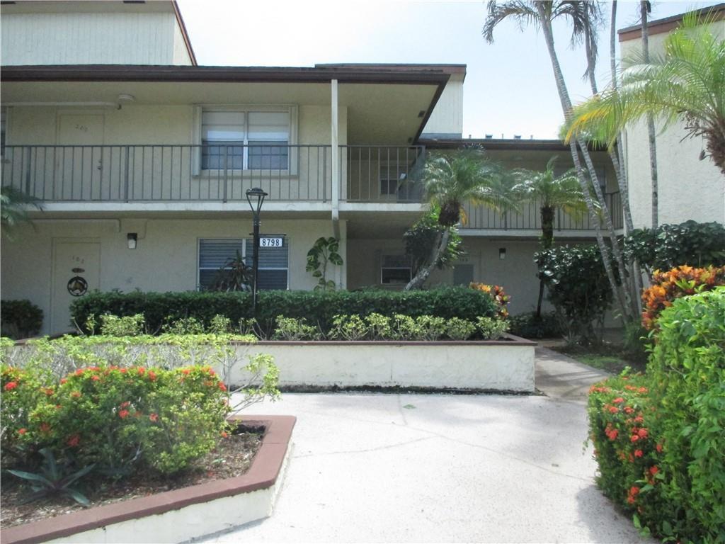 8798 Holly Court # 203, Tamarac FL 33321 photo 2