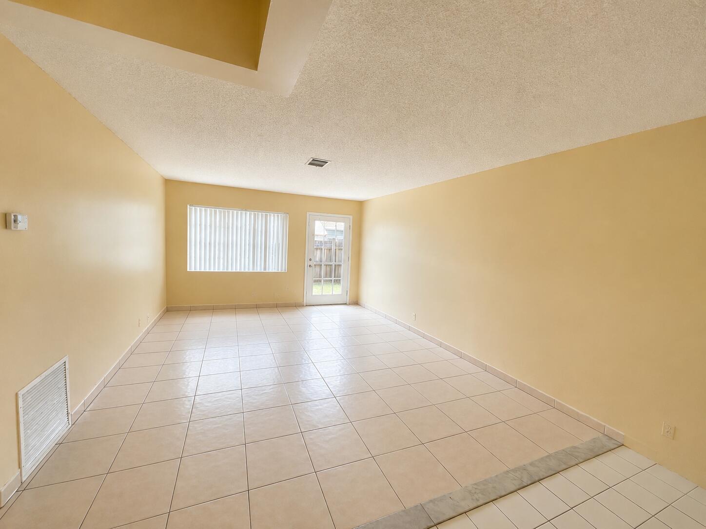 4125 WOODSIDE Drive # 4, Coral Springs FL 33065 photo 5