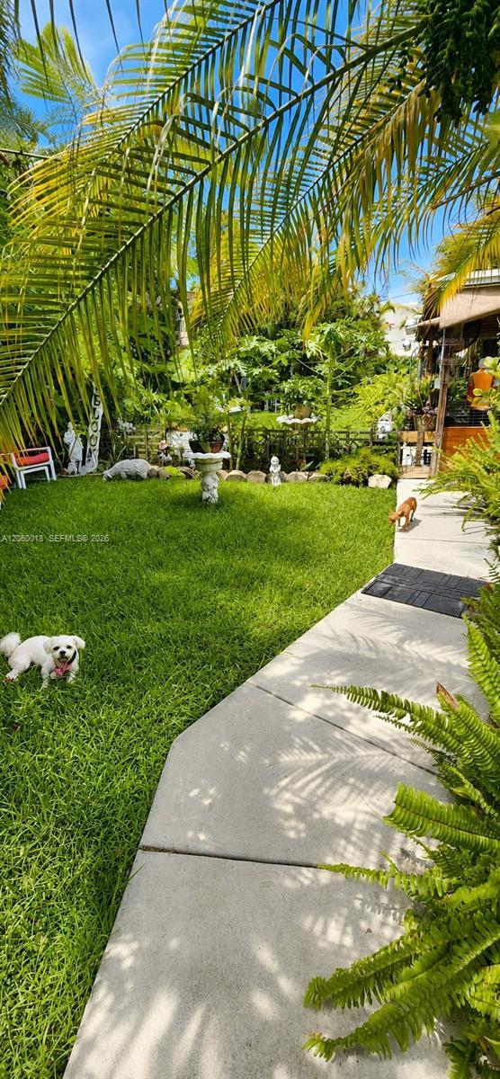 Miami, FL 33165 photo 3