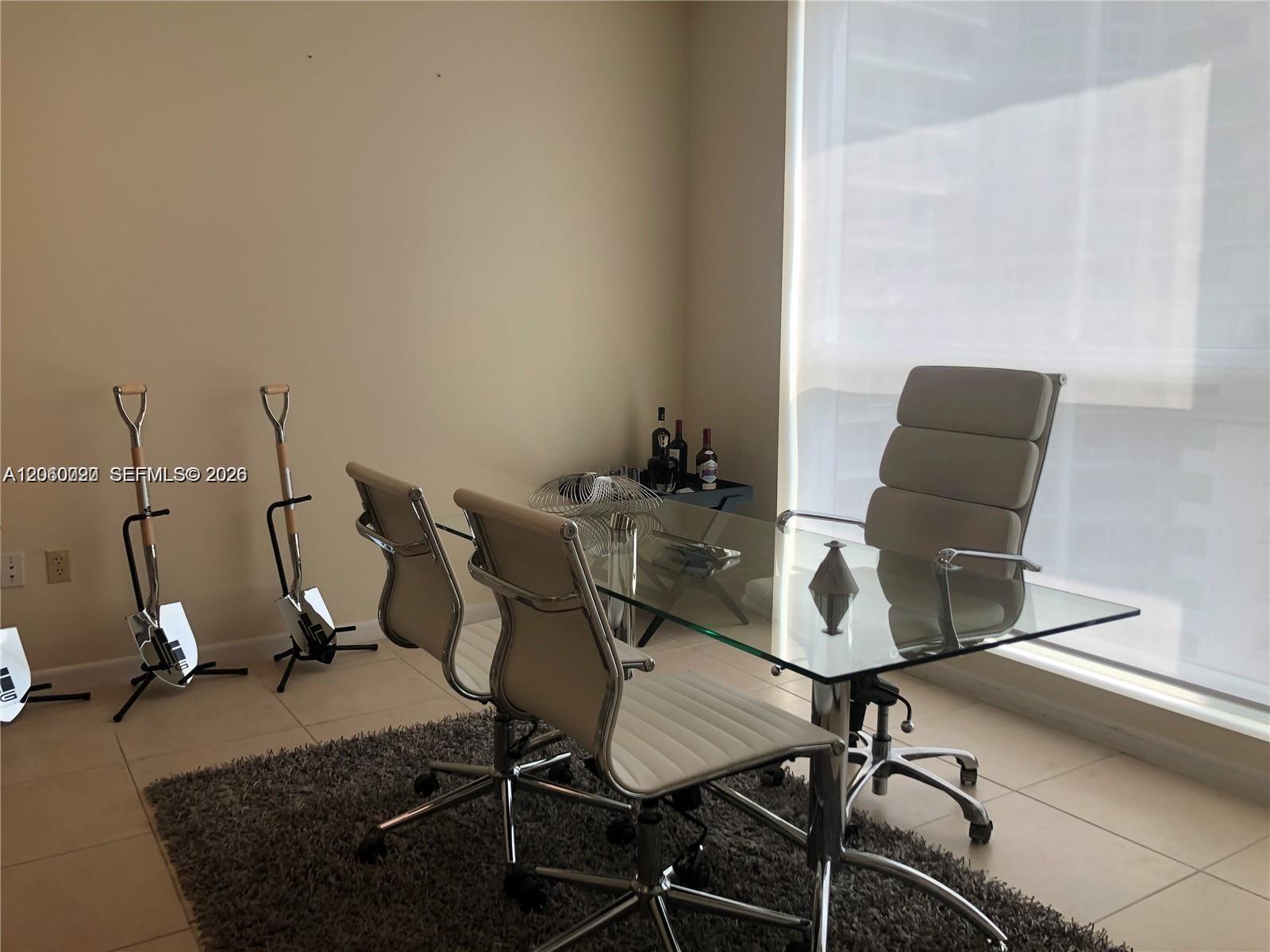 175 SW 7th St # 1805, Miami FL 33130 photo 4