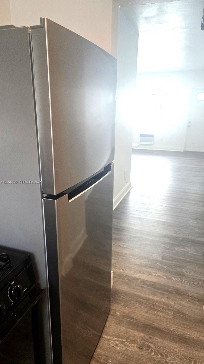 7720 Harding Ave # 9, Miami Beach FL 33141 photo 5