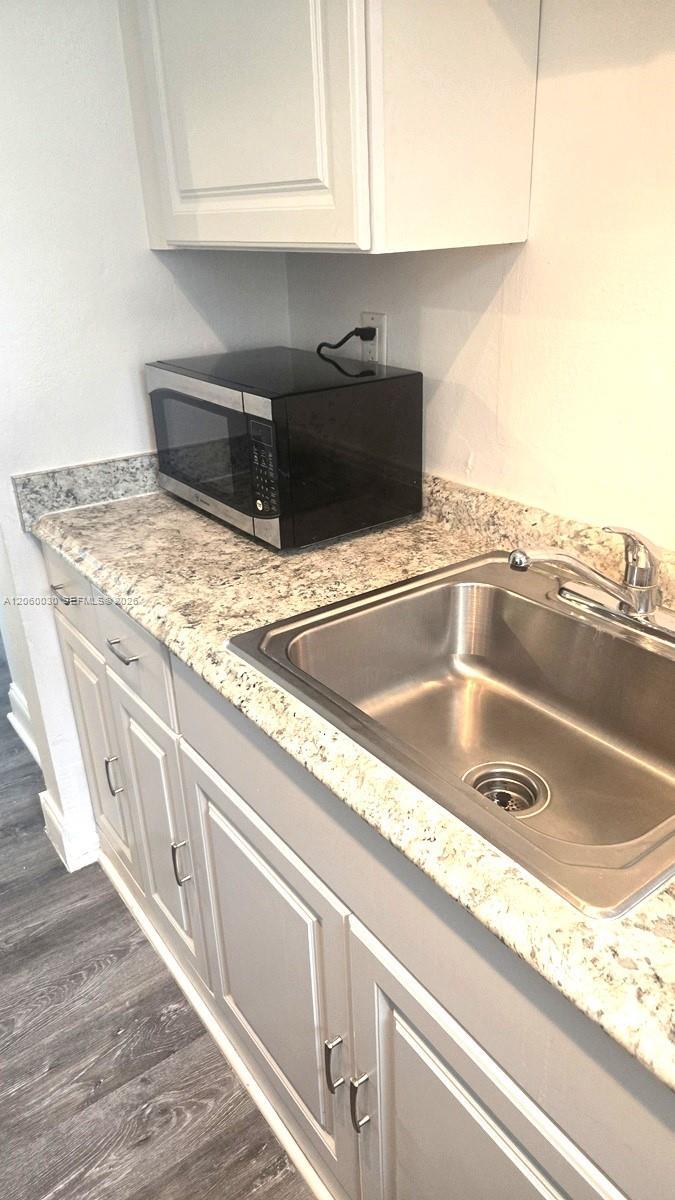 7720 Harding Ave # 9, Miami Beach FL 33141 photo 4