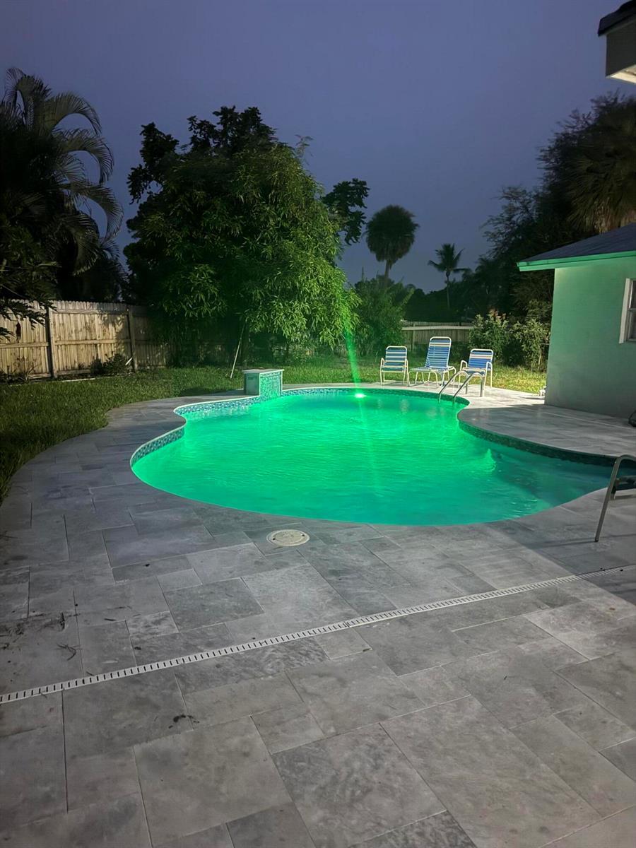 6739 Patricia Drive, West Palm Beach FL 33413 photo 3