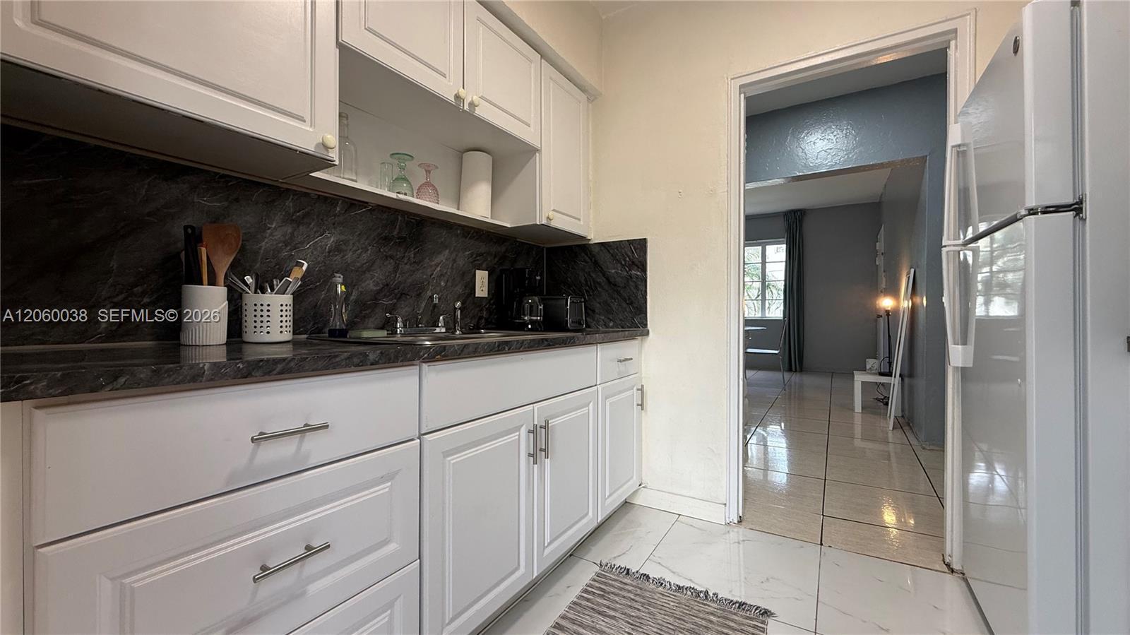 650 84th St # 35, Miami Beach FL 33141 photo 3