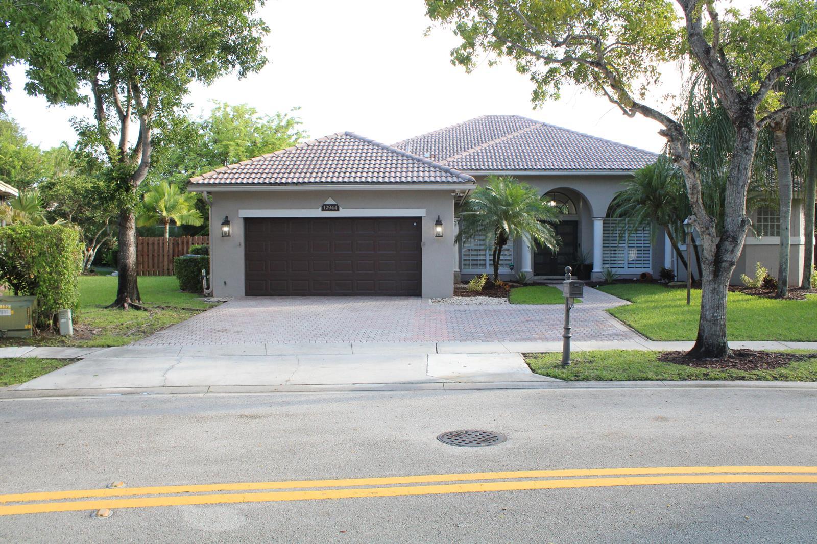 12944 NW 21ST Street, Pembroke Pines FL 33028 photo 5