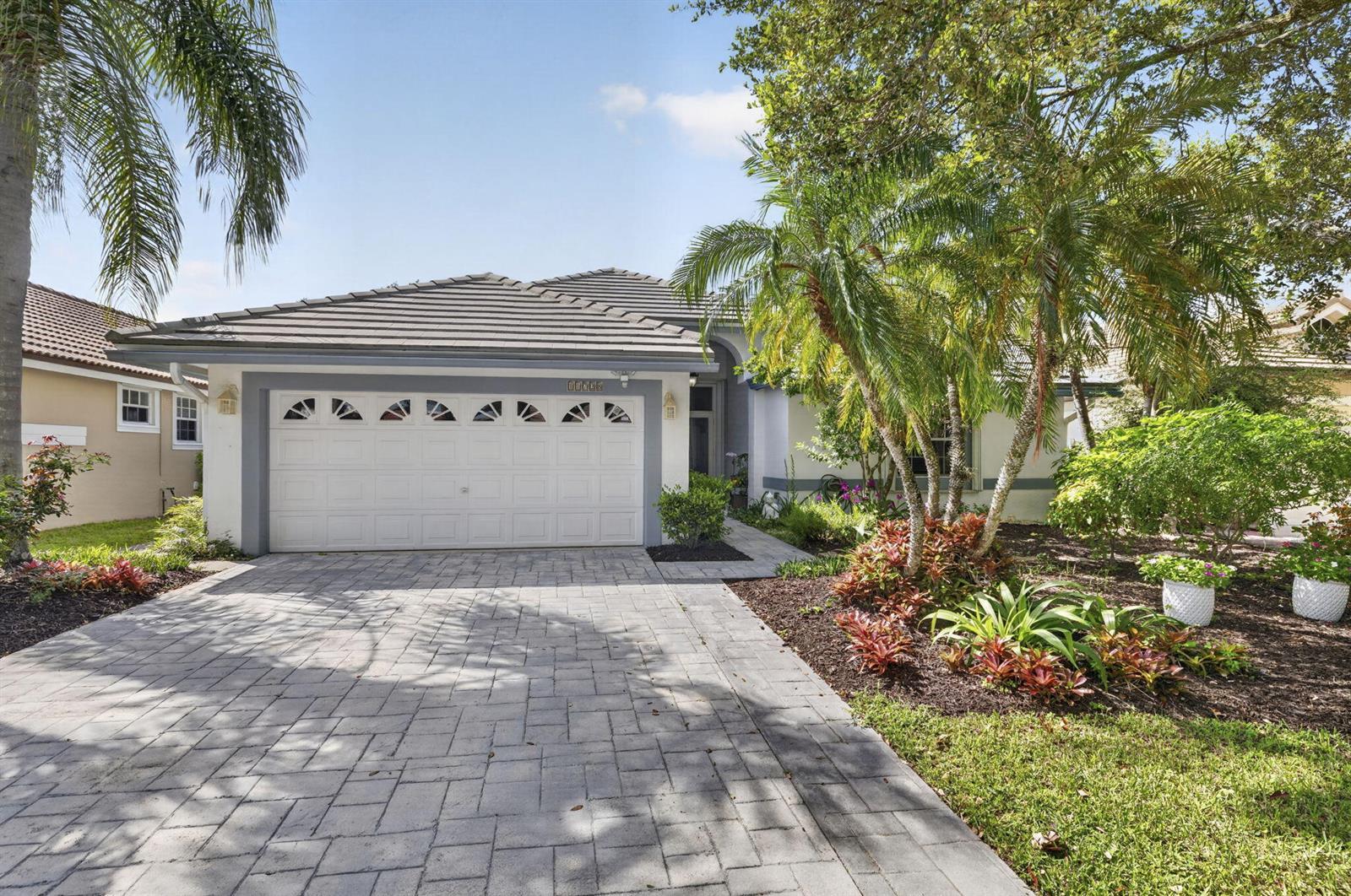 11728 HIGHLAND Place, Coral Springs FL 33071