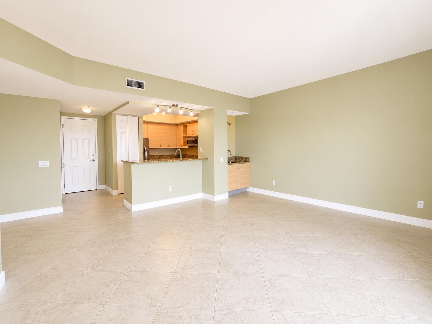 2625 NE 14th Avenue NE # 406, Wilton Manors FL 33334 photo 2