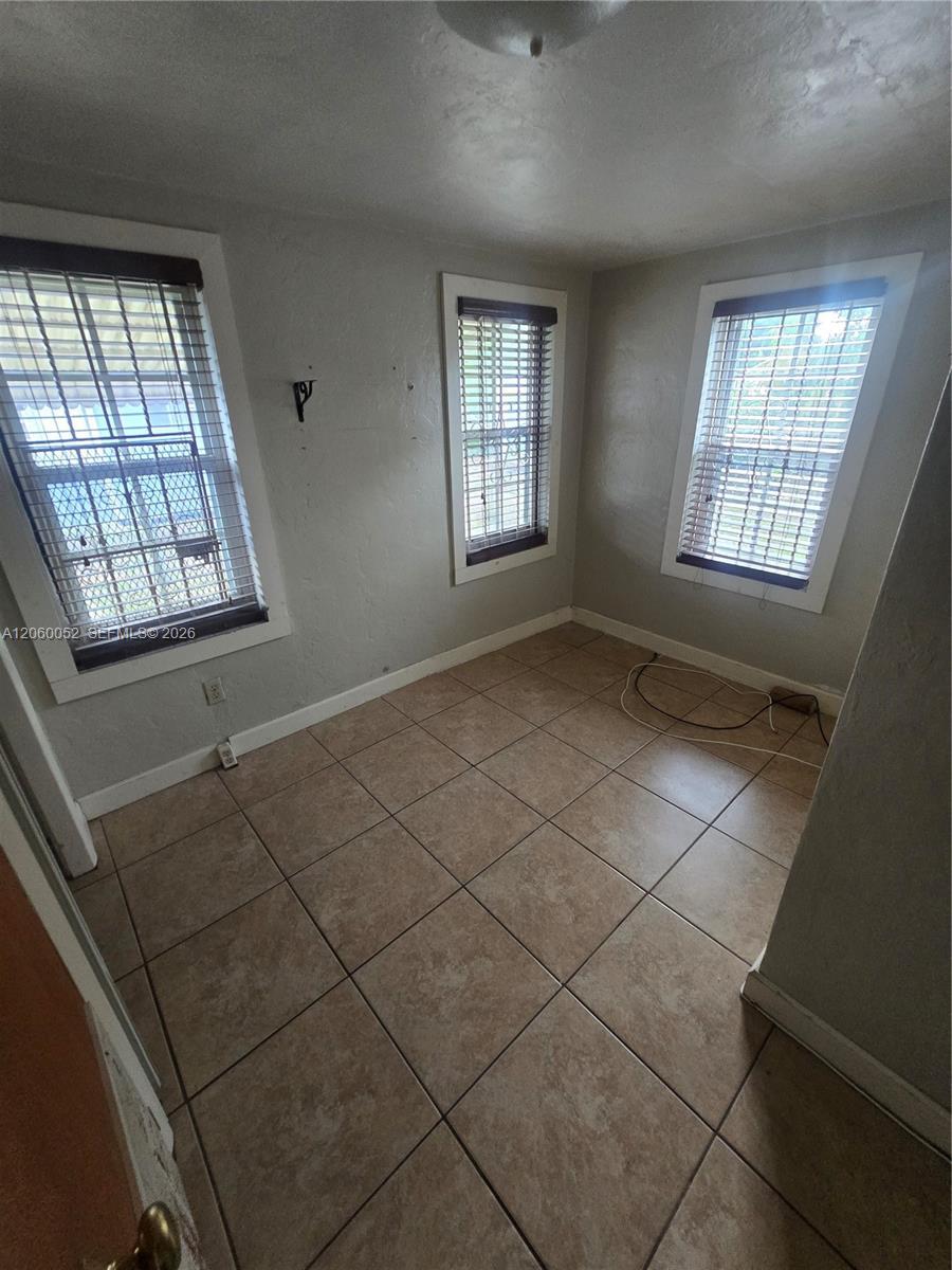 1795 NW 85th St, Miami FL 33147 photo 4