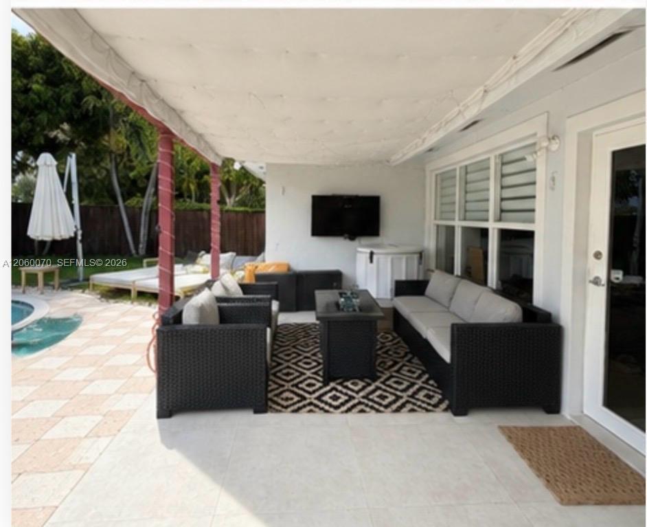 455 S Shore Dr, Miami Beach FL 33141 photo 3