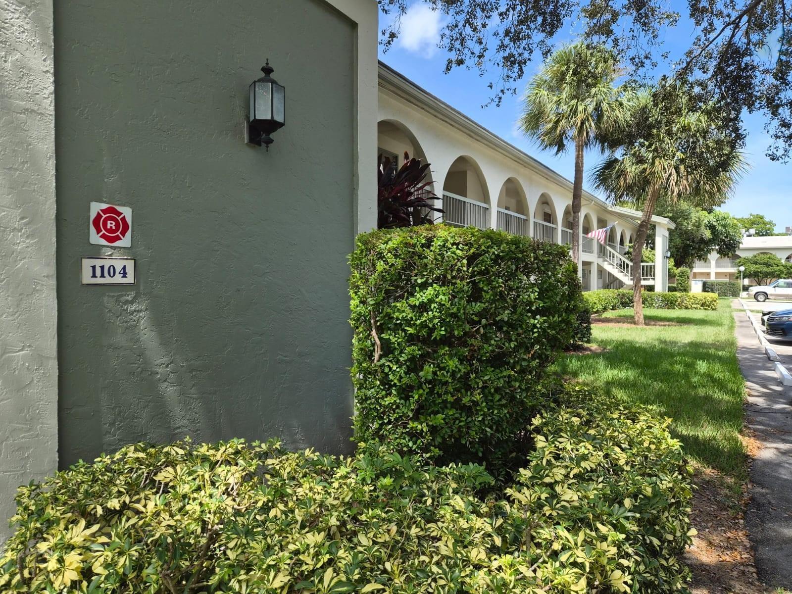1104 Bahama Bend # A1, Coconut Creek FL 33066 photo 2