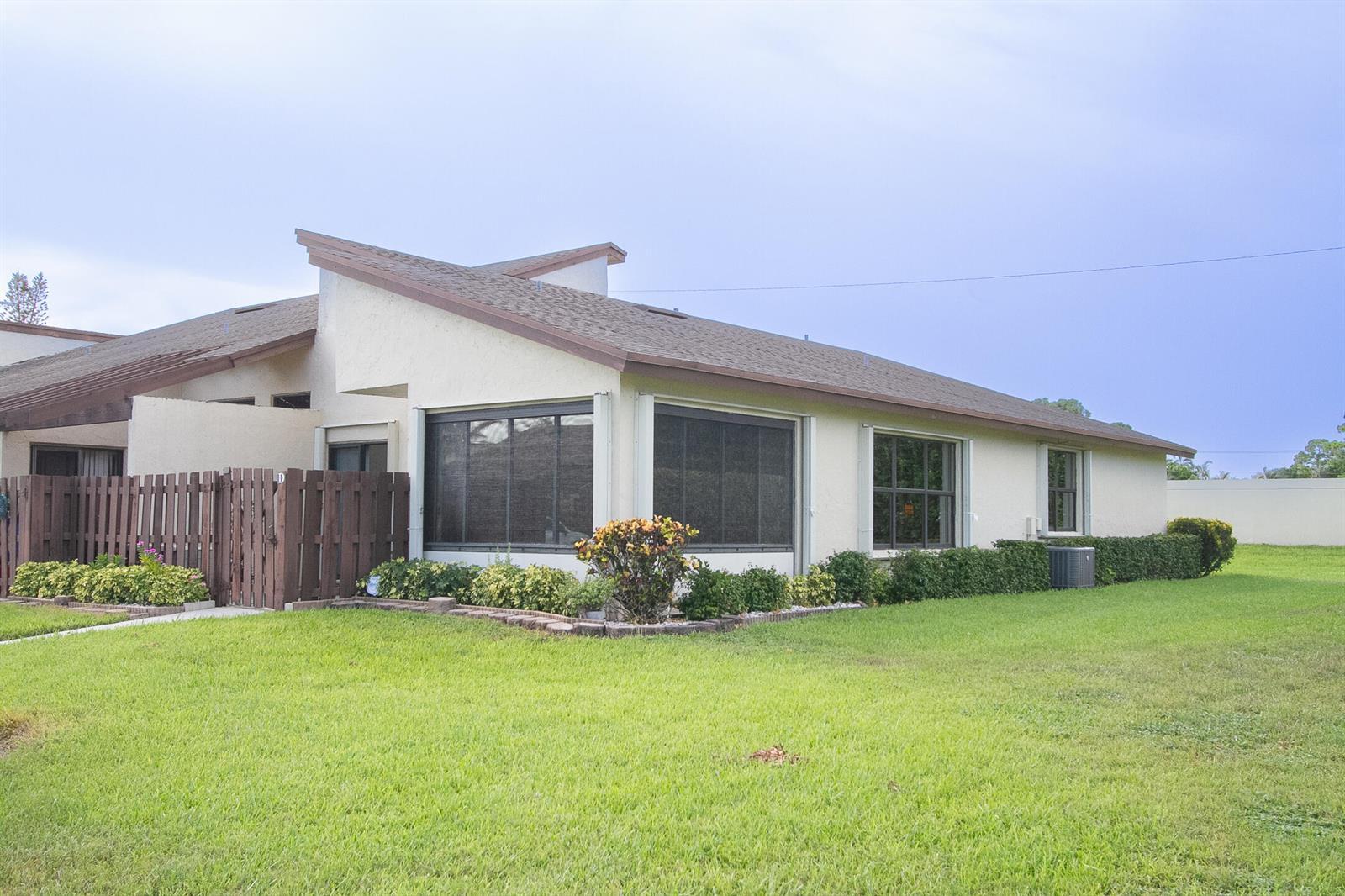 13923 NESTING Way # D, Delray Beach FL 33484 photo 2