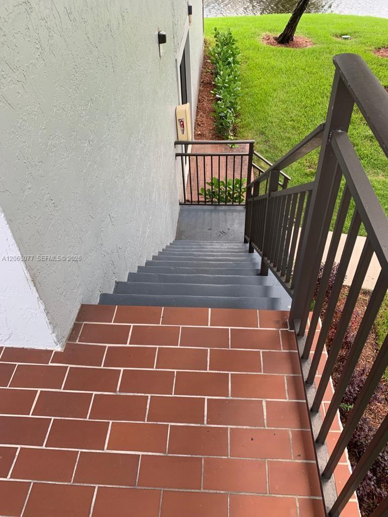 Weston, FL 33326 photo 2