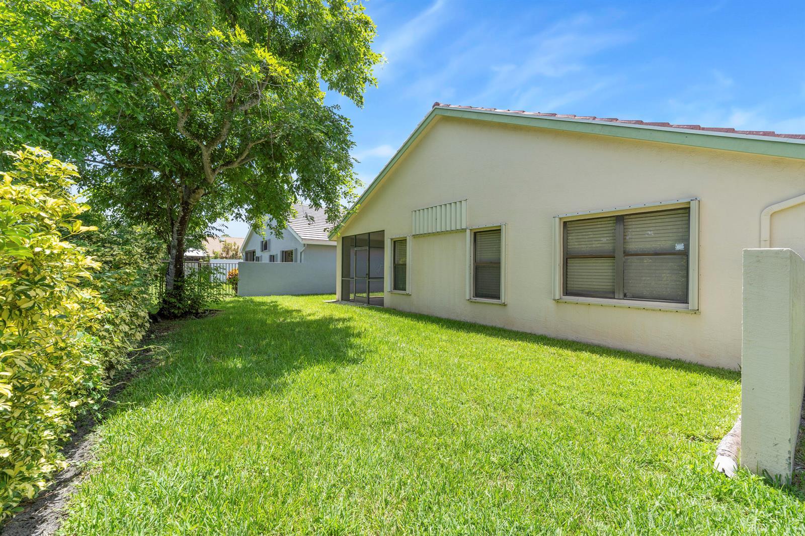 10430 Lexington Circle S, Boynton Beach FL 33436 photo 4
