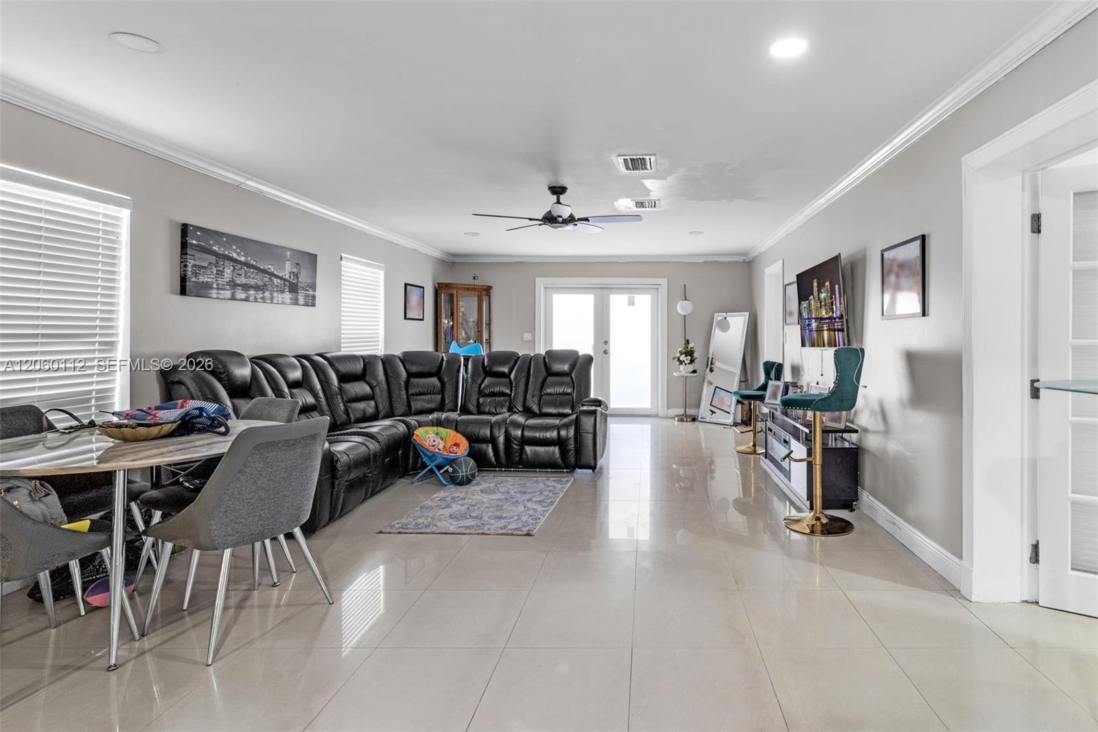 11470 SW 57th Ter, Miami FL 33173 photo 5