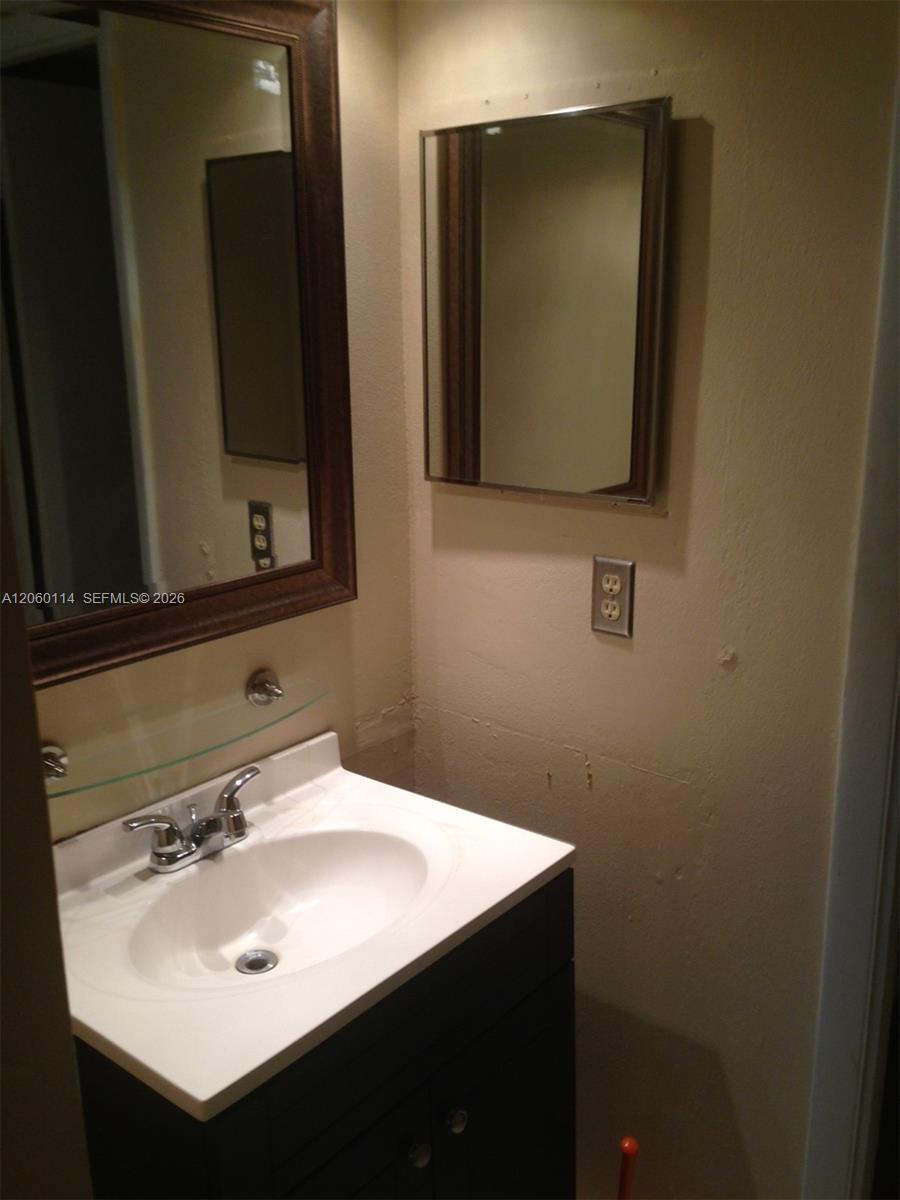 6101 N Falls Cir Dr # 409, Lauderhill FL 33319 photo 5