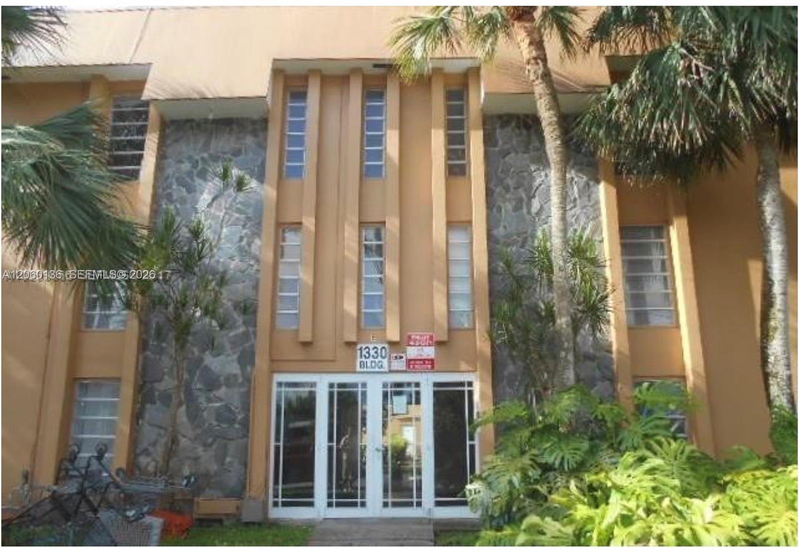 1330 W 54th St, Hialeah FL 33012