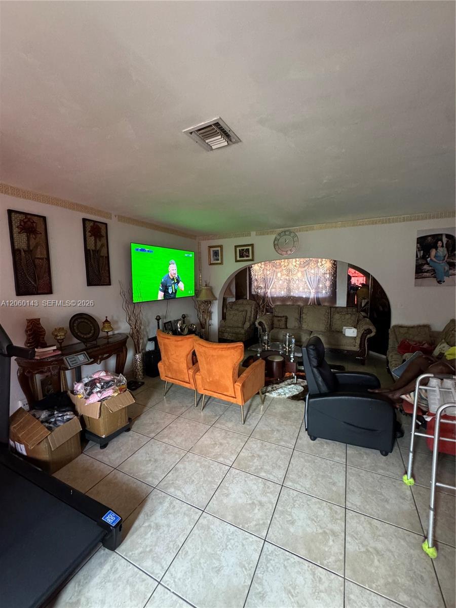 18220 NW 16th Ave, Miami Gardens FL 33169 photo 4