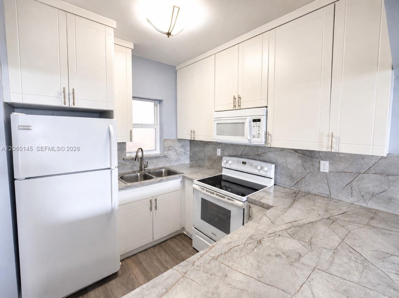 2400 NW 16th St Rd # 103, Miami FL 33125 photo 2
