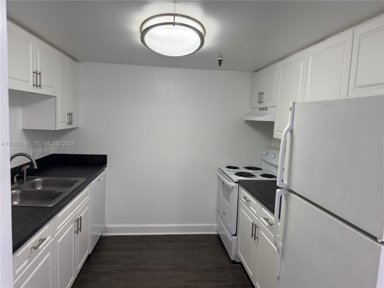 915 NW 1st Ave # H2606, Miami FL 33136 photo 5