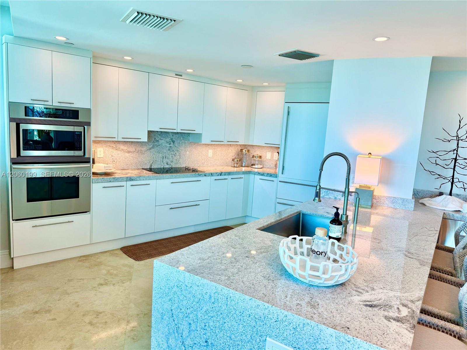 1200 Holiday Dr # 705, Fort Lauderdale FL 33316 photo 3