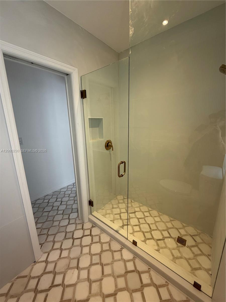 5171 SW 6th St, Miami FL 33134 photo 4