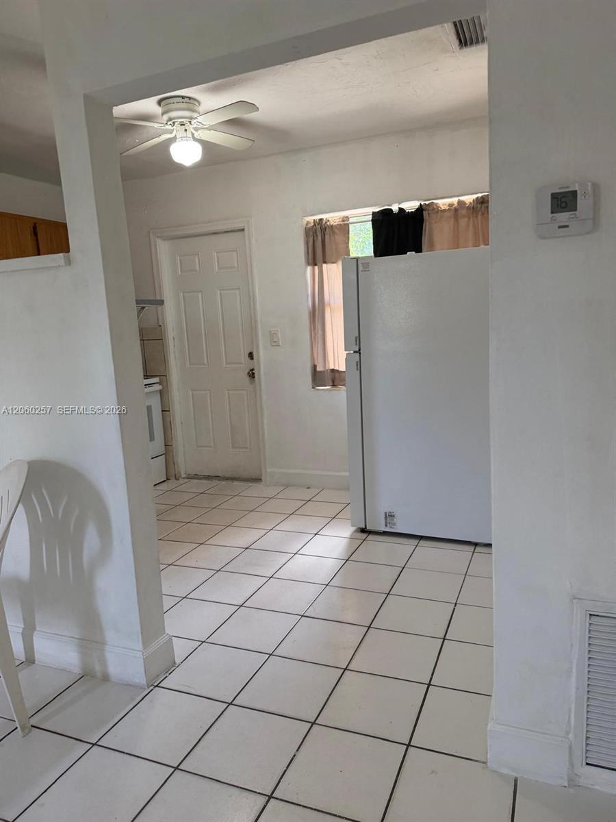 2580 SW 8th St # 2, Fort Lauderdale FL 33312 photo 4