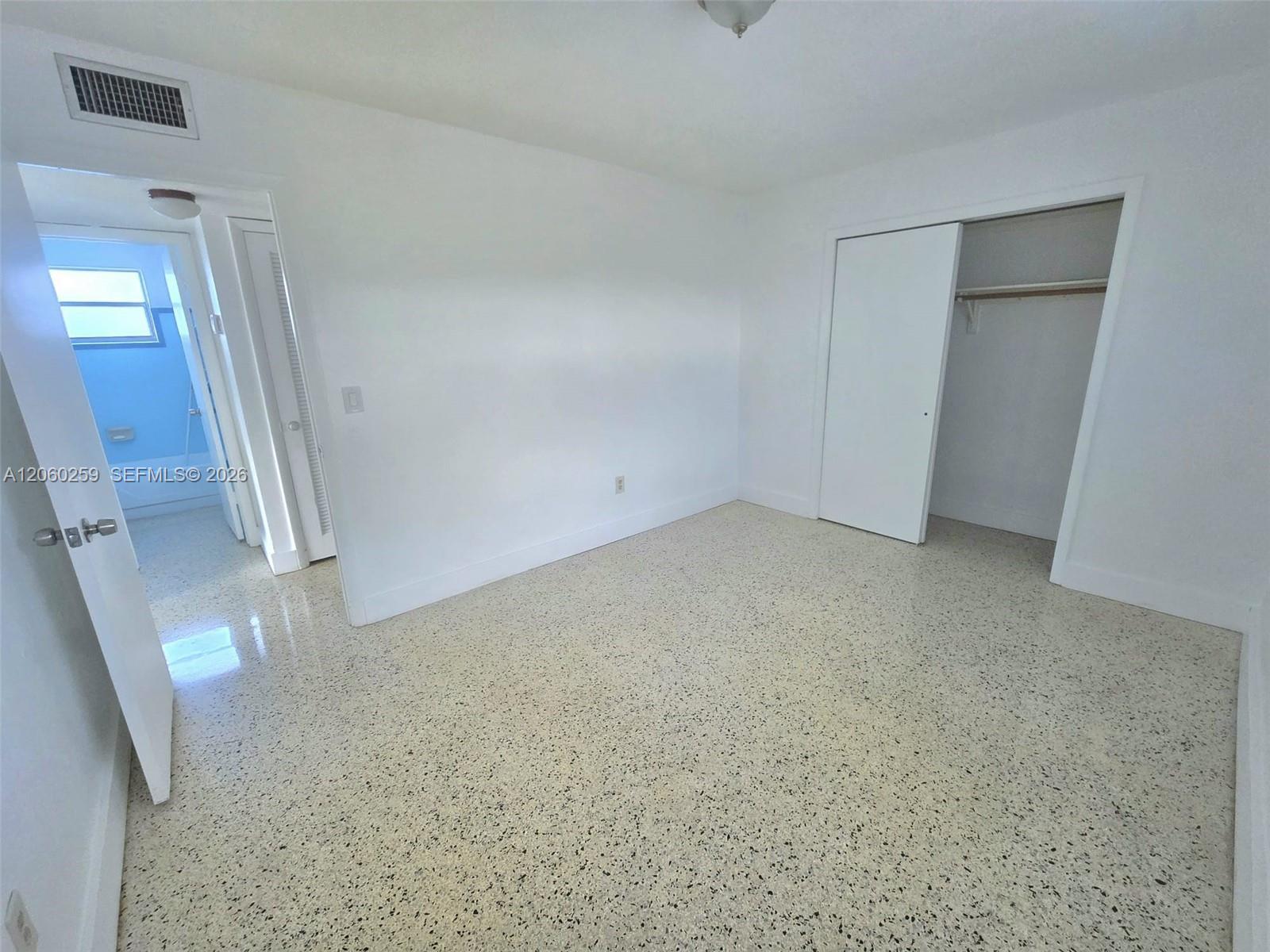 11040 SW 4th St, Sweetwater FL 33174 photo 4