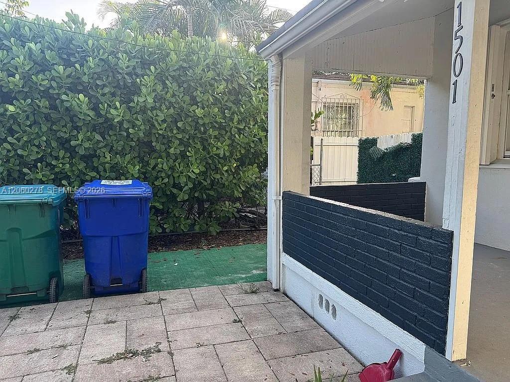 1501 NW 42nd St, Miami FL 33142 photo 4