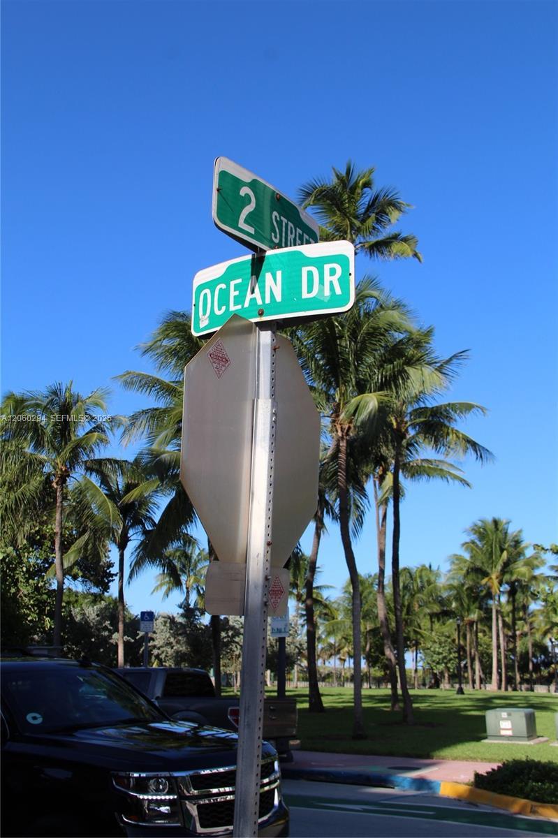 158 Ocean Dr # 206, Miami Beach FL 33139 photo 4