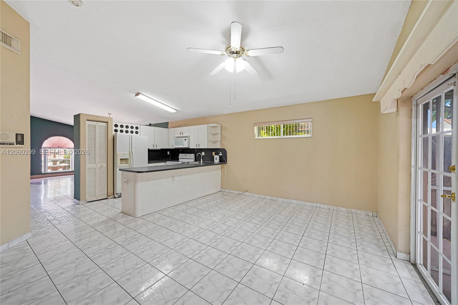 3201 W 76th St, Hialeah FL 33018 photo 5