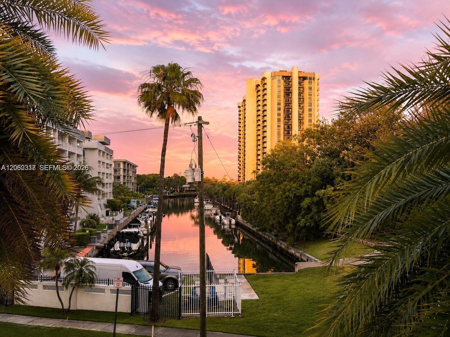 1631 NE 114th St # 307, Miami FL 33181 photo 3
