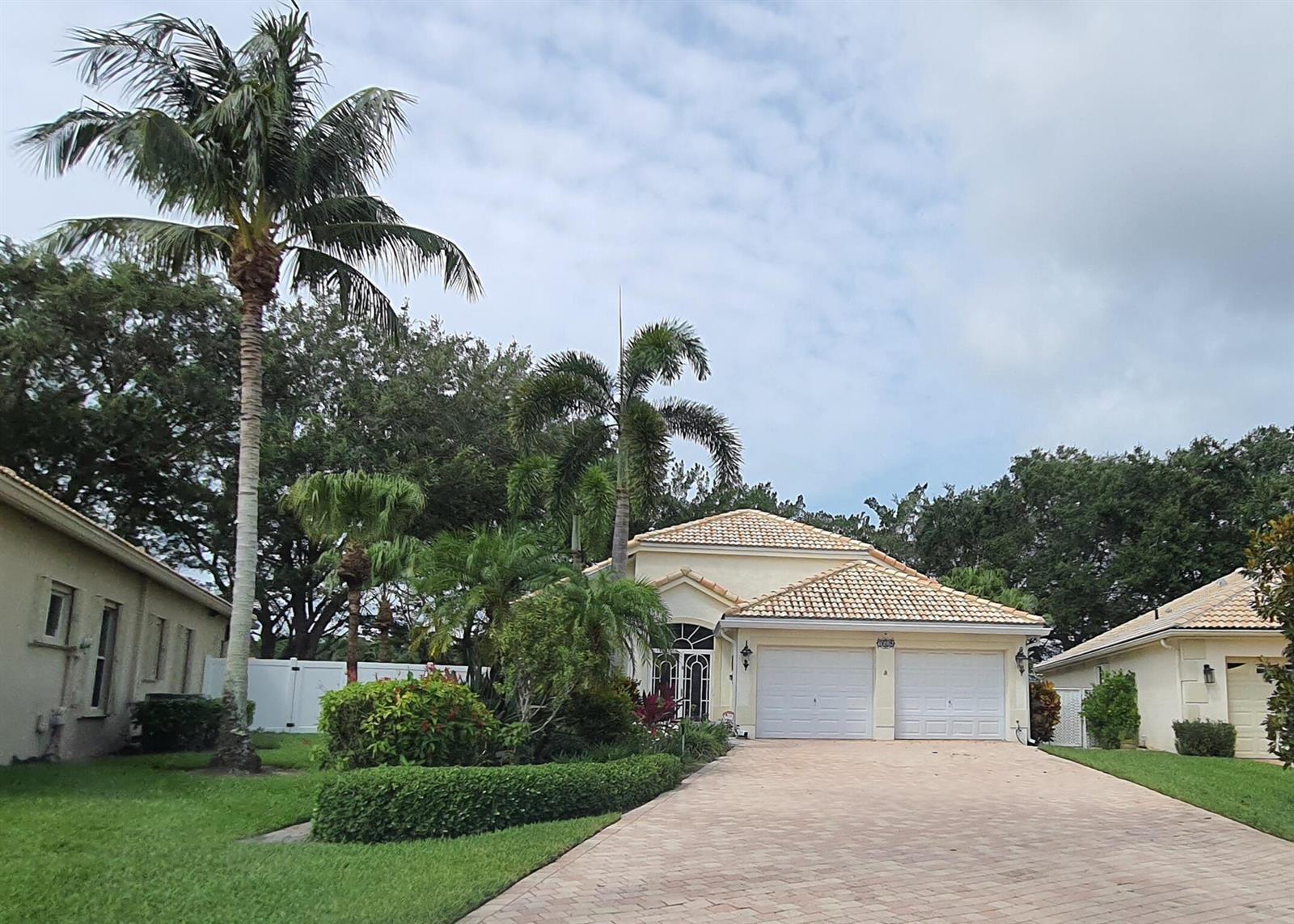 7628 Eagle Point Drive, Delray Beach FL 33446 photo 3