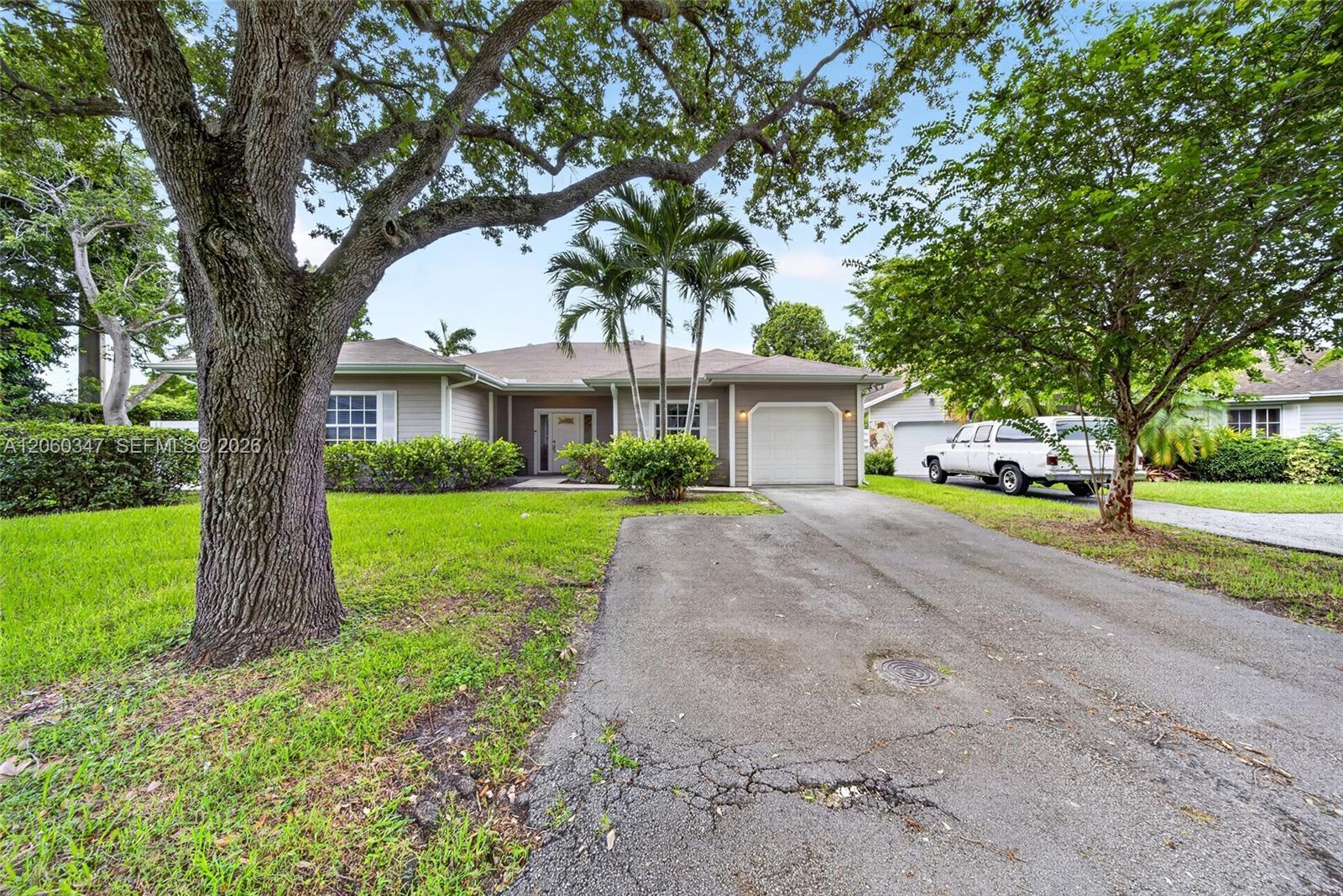 15166 SW 142nd Ct, Miami FL 33186 photo 3