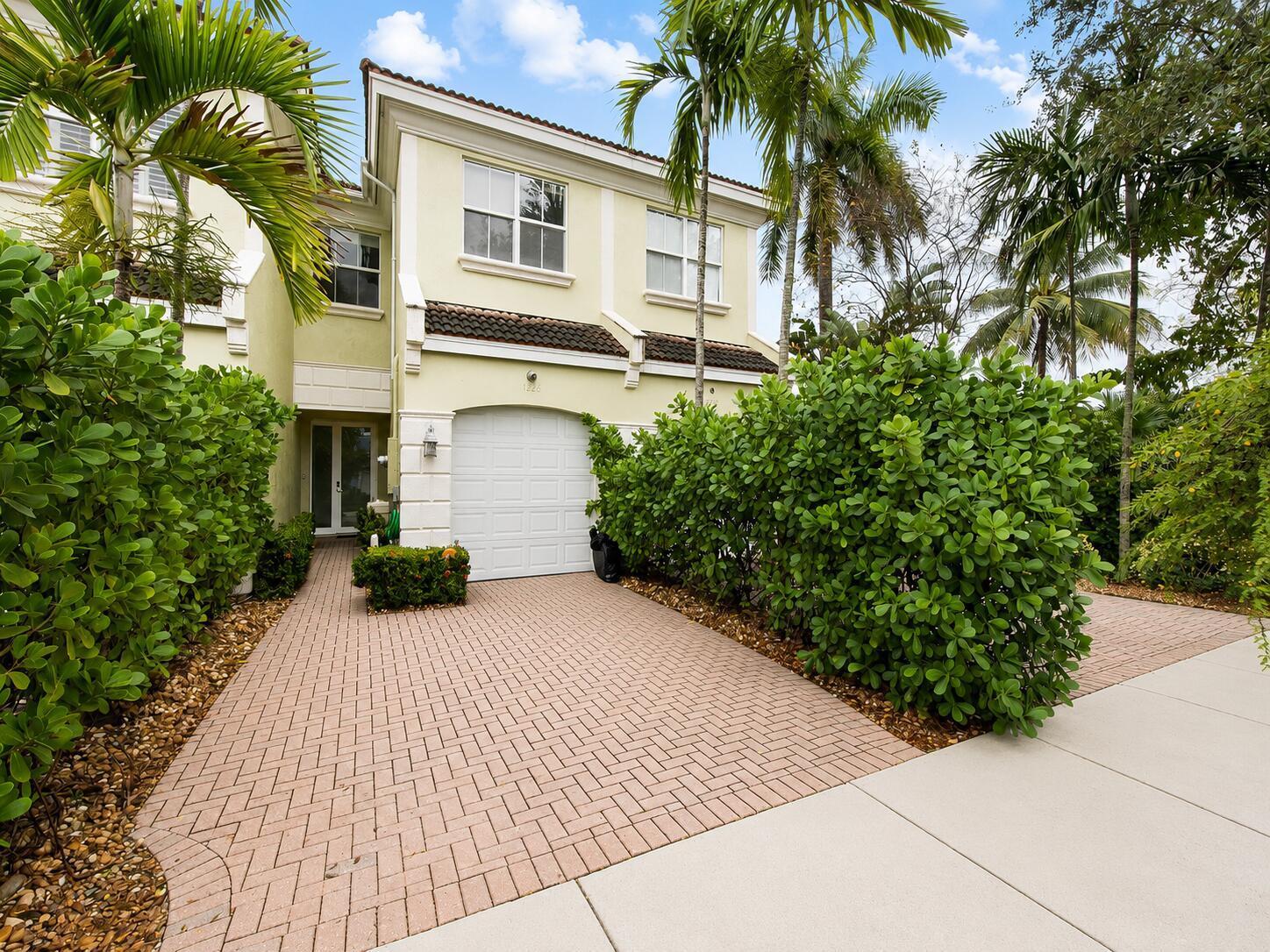 1226 NE 14th Avenue, Fort Lauderdale FL 33304 photo 2
