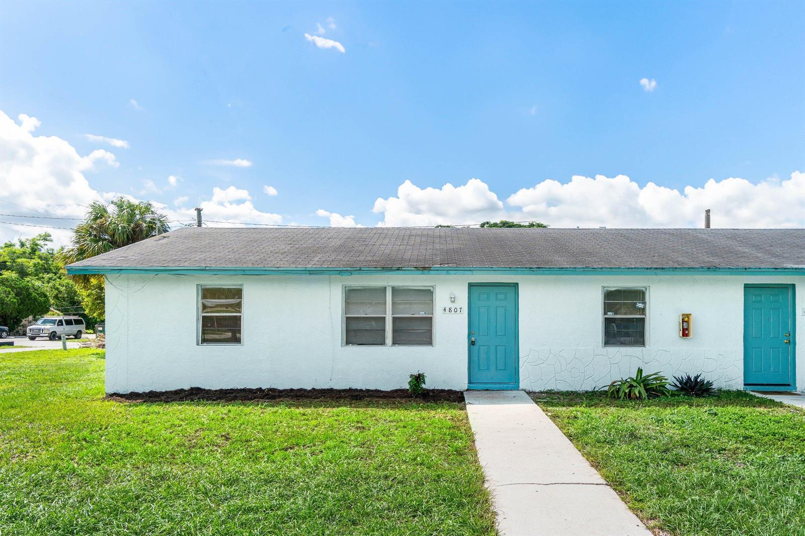 4807 Gulfstream Road, Lake Worth FL 33461