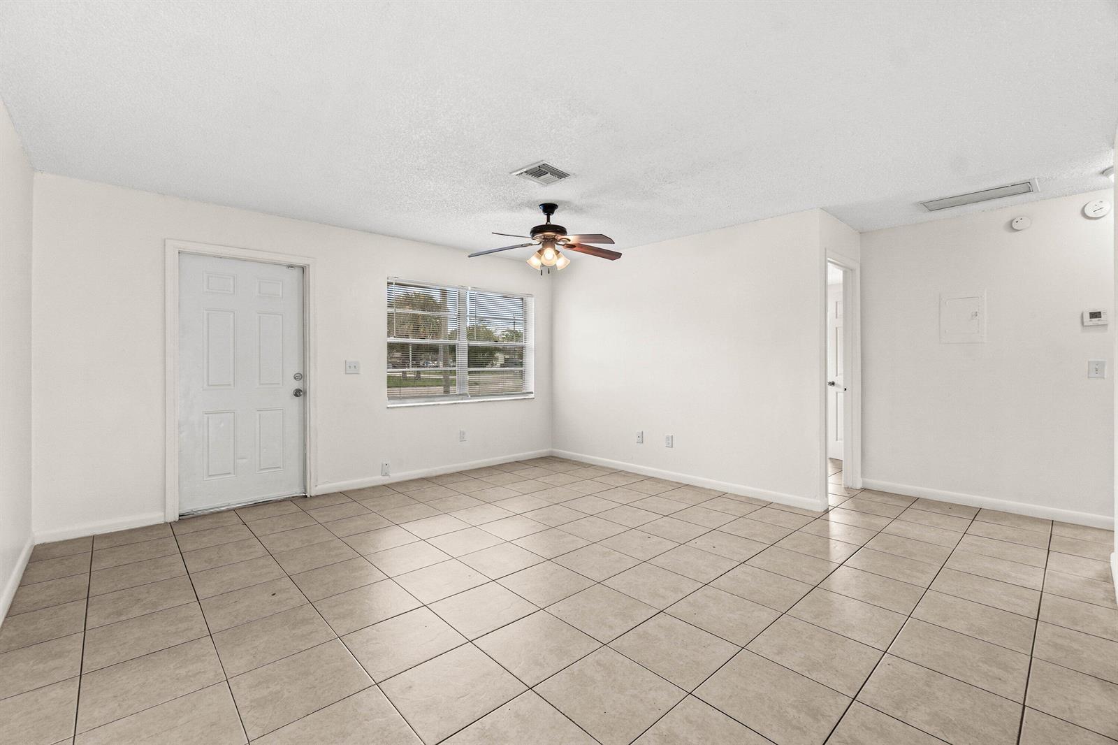 4807 Gulfstream Road, Lake Worth FL 33461 photo 4