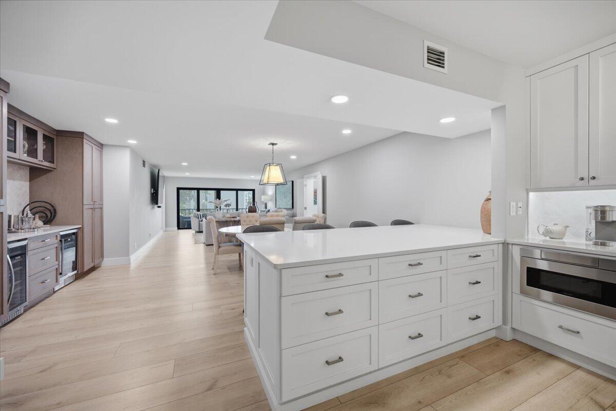 300 N Highway A1A # 206n, Jupiter FL 33477 photo 2