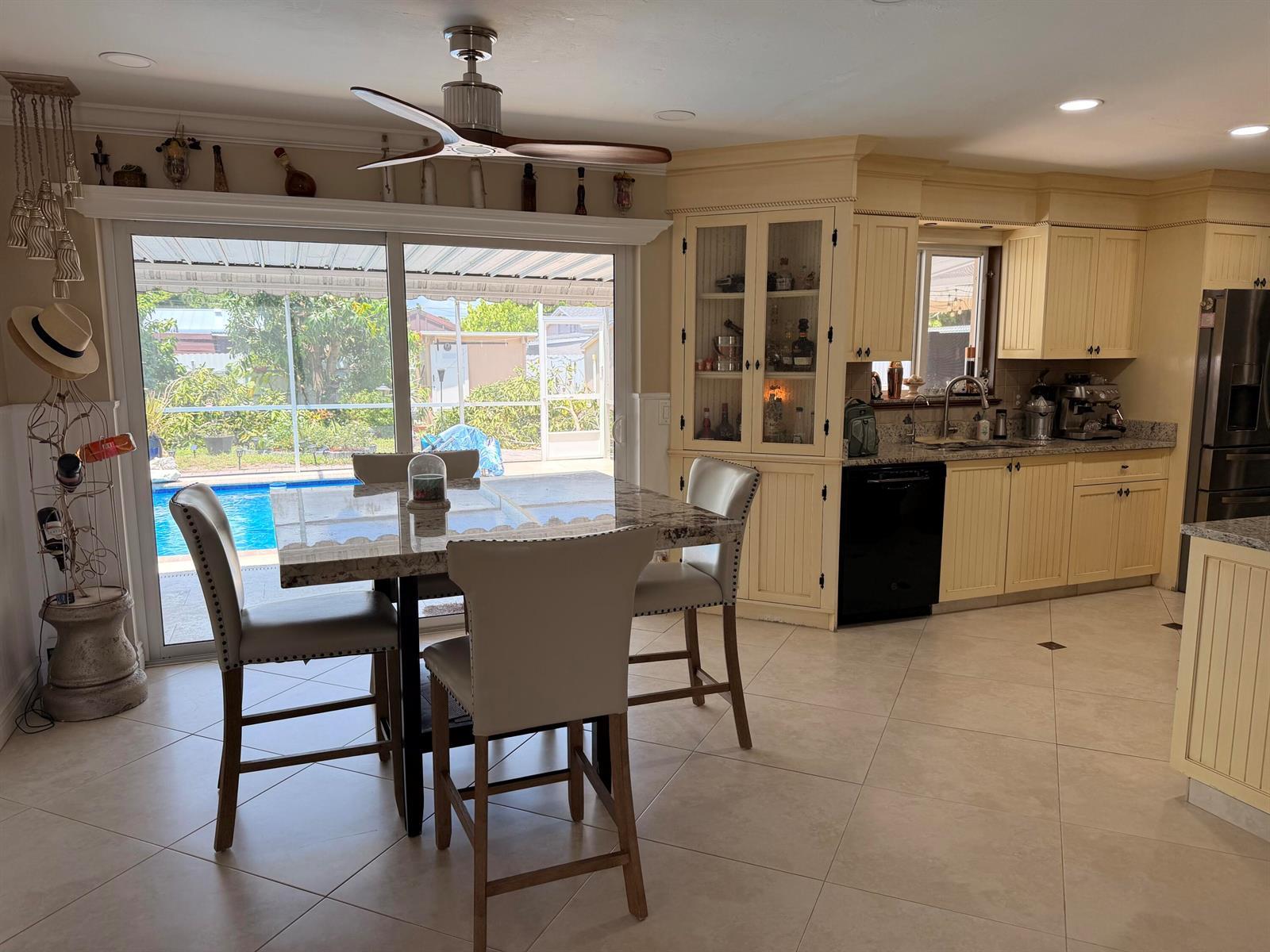 1905 S FLORIDA MANGO Road, West Palm Beach FL 33406 photo 5