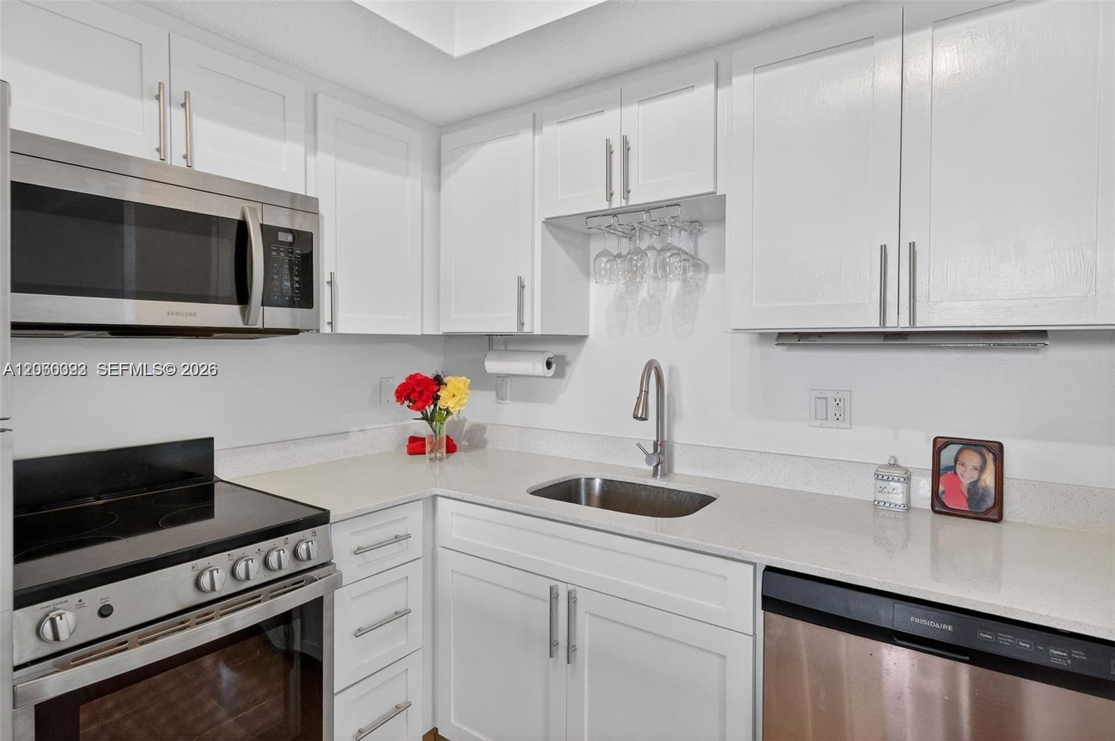 2630 SW 28th St # 51, Miami FL 33133 photo 3