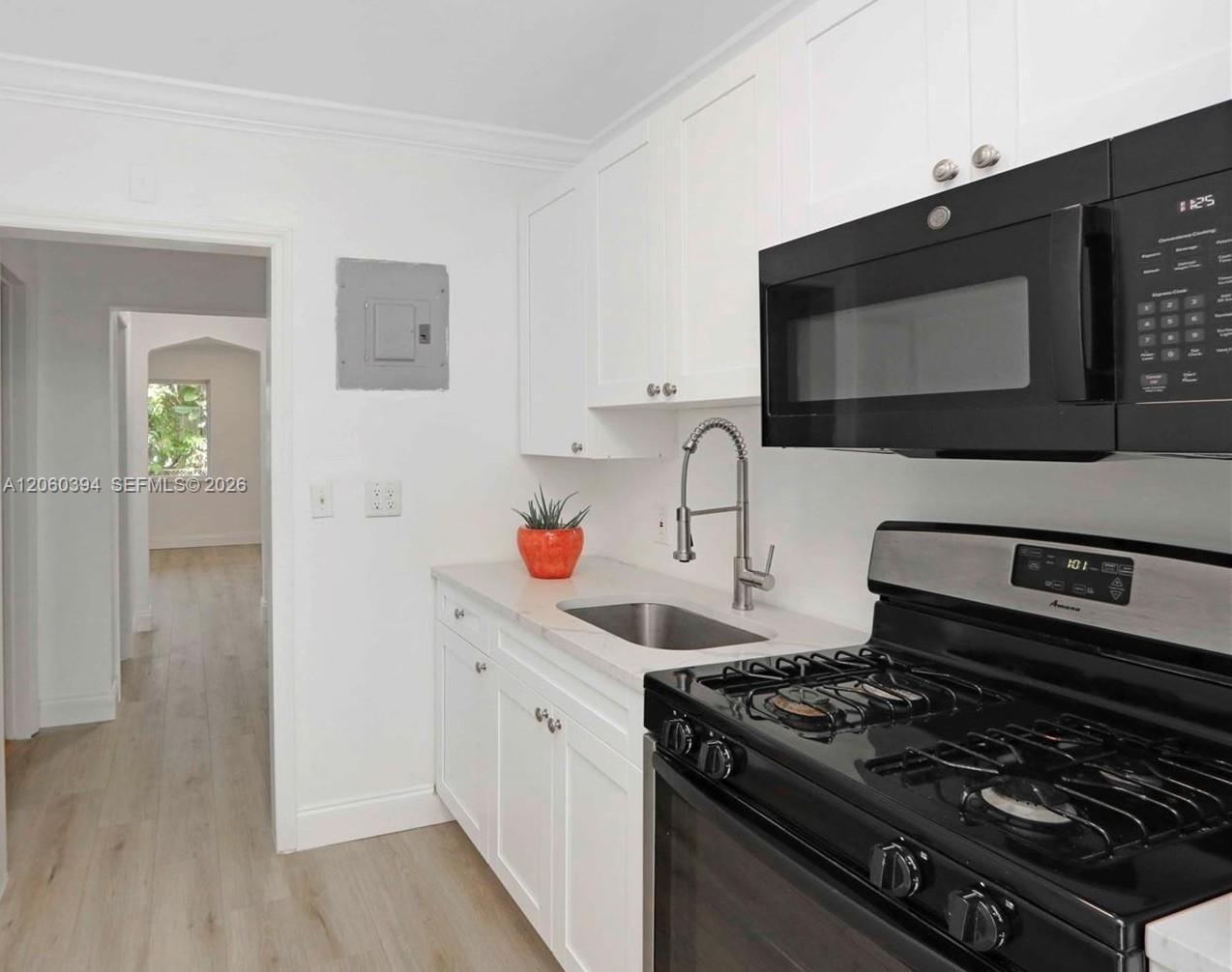 6831 Abbott Ave # 3, Miami Beach FL 33141 photo 2
