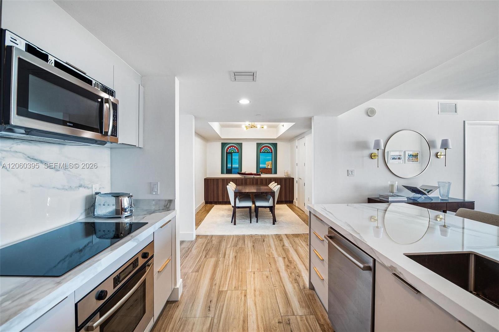 50 BISCAYNE BLVD # 2706, Miami FL 33132 photo 5