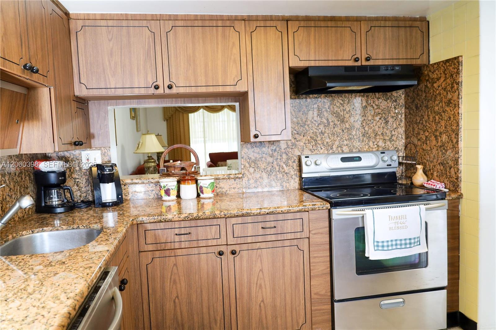 1501 NE Miami Gardens Dr # 351, Miami FL 33179 photo 5