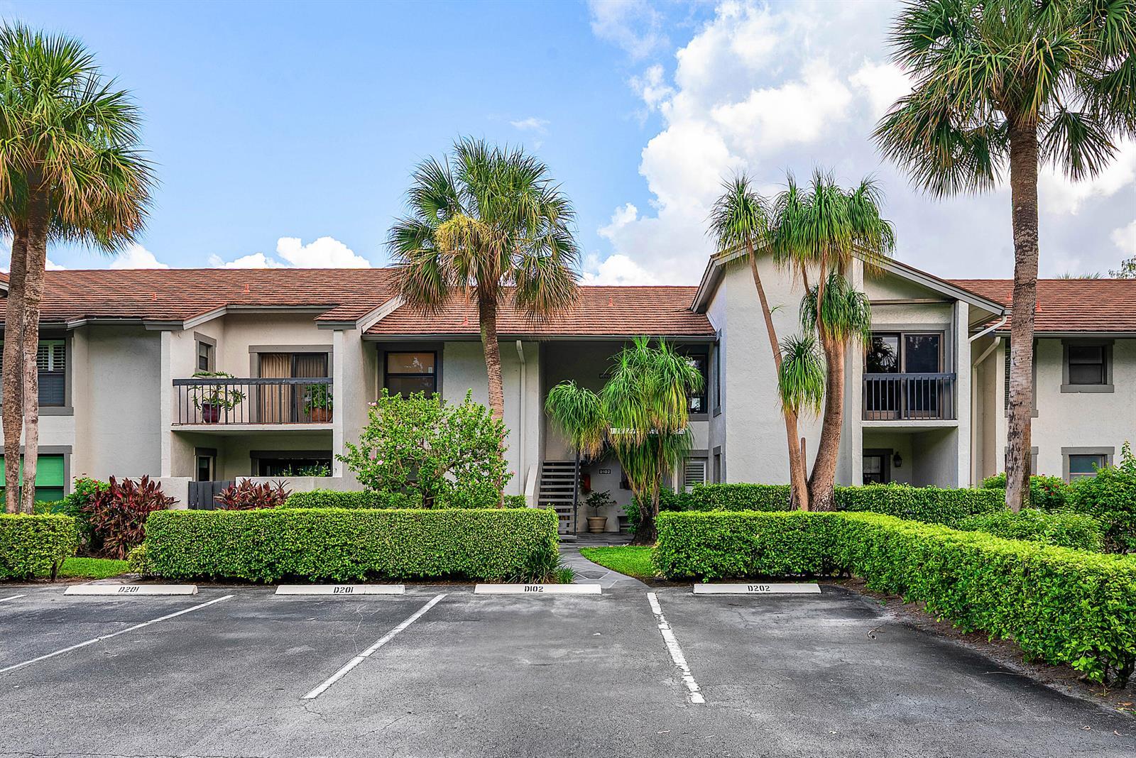 11355 Pond View Drive # D202, Wellington FL 33414 photo 5
